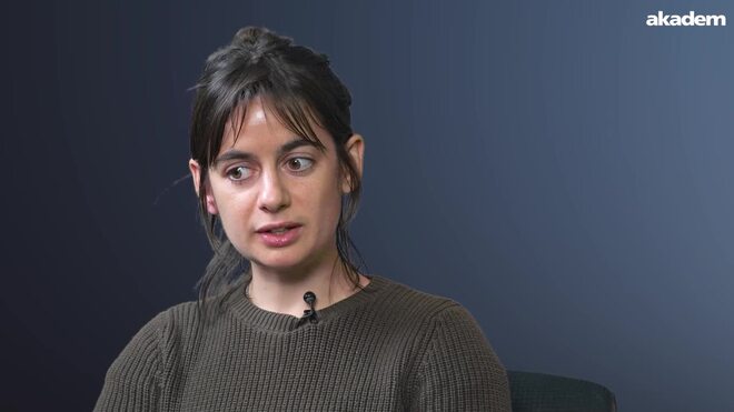 Bnei Brak derrière les voiles thumbnail