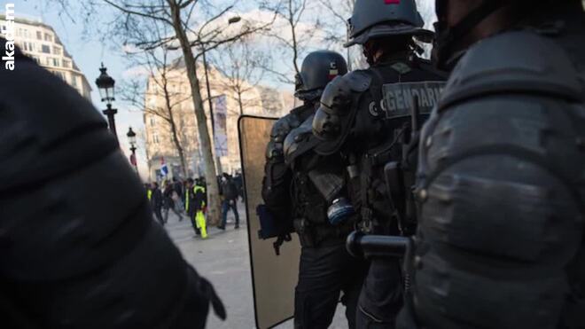 Réinstaurer la violence d'Etat thumbnail