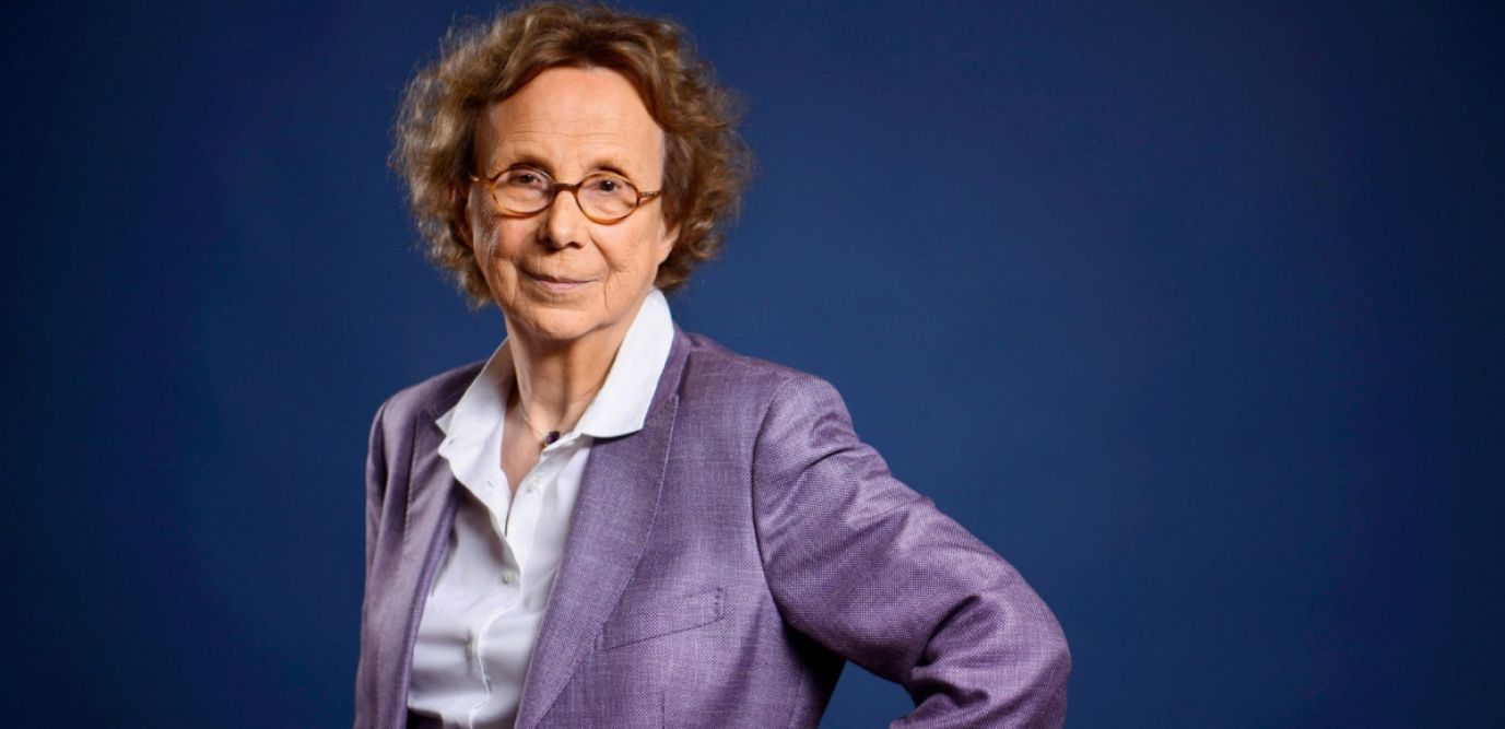 Elisabeth Fontenay-(De)