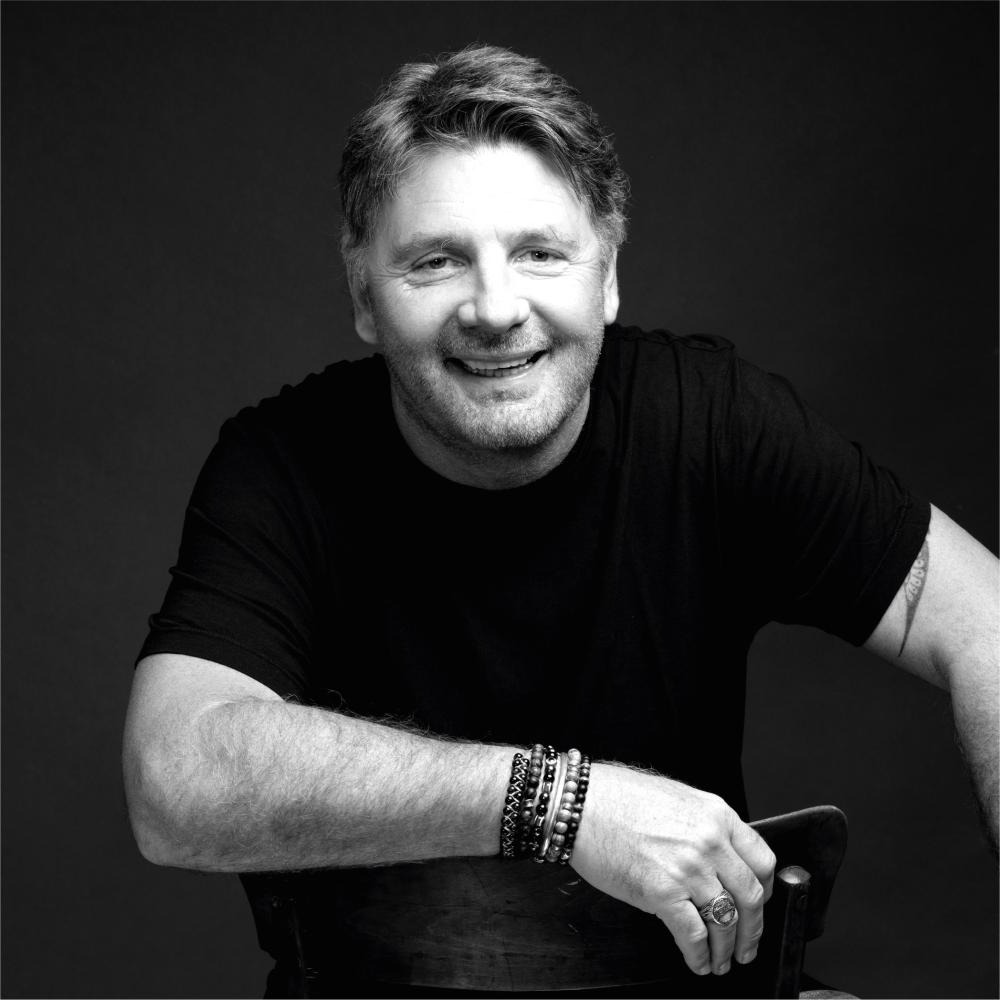 Philippe Lellouche - Stand Alone thumbnail